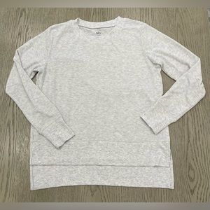 ALO YOGA LONGSLEEVE TOP